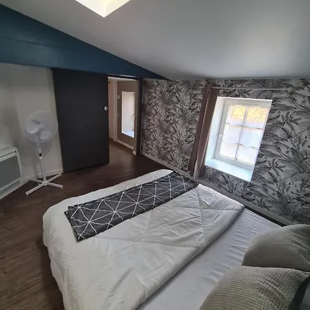 Dom wakacyjny Maison Huchet A 10min Du Parc Le Puy Dufou