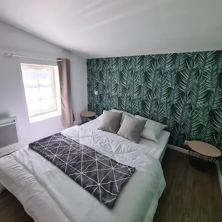 Maison Huchet A 10min Du Parc Le Puy Dufou Dom wakacyjny