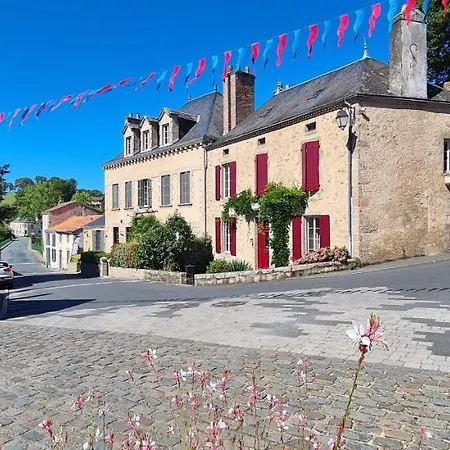 Maison Huchet A 10min Du Parc Le Puy Dufou Dom wakacyjny *