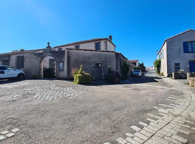 Сasa de vacaciones Maison Huchet A 10min Du Parc Le Puy Dufou *