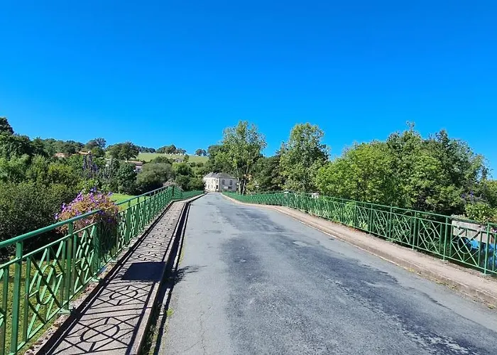 Maison Huchet A 10min Du Parc Le Puy Dufou Mallievre