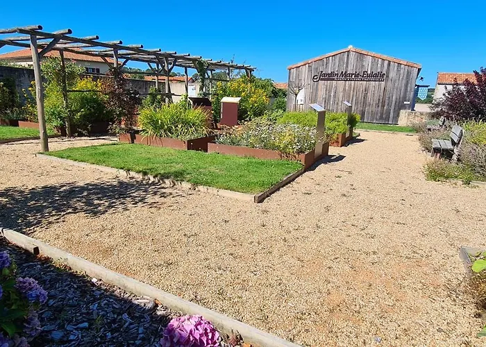 Maison Huchet A 10min Du Parc Le Puy Dufou Mallievre