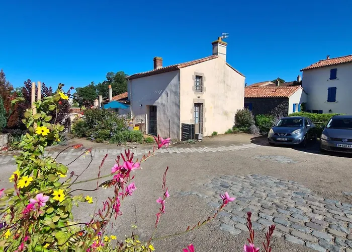 Maison Huchet A 10min Du Parc Le Puy Dufou Сasa de vacaciones Mallievre